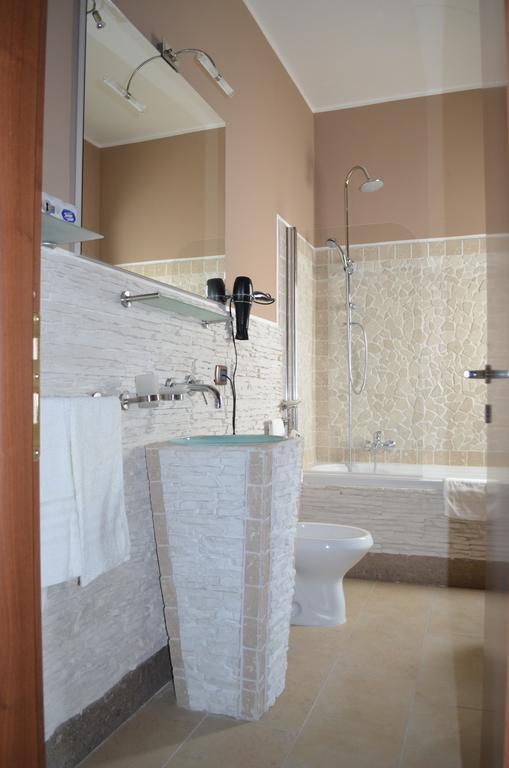Lambruschini 69 Bed & Breakfast Fiumicino Oda fotoğraf