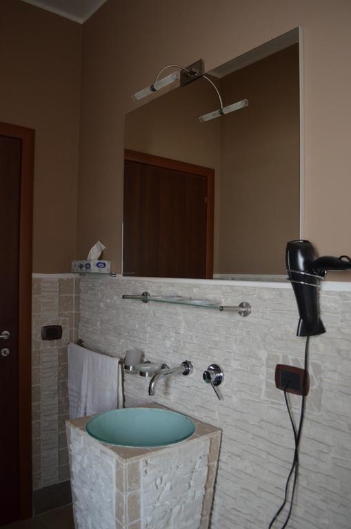 Lambruschini 69 Bed & Breakfast Fiumicino Dış mekan fotoğraf