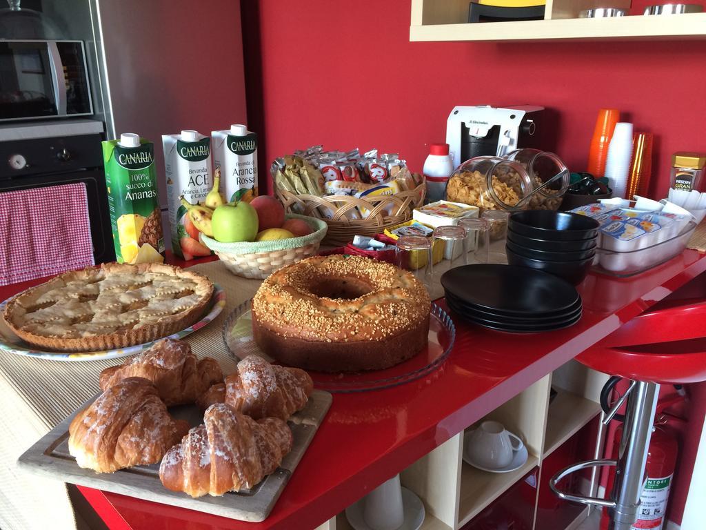 Lambruschini 69 Bed & Breakfast Fiumicino Dış mekan fotoğraf